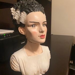 Viral Bride of Frankenstein Bust